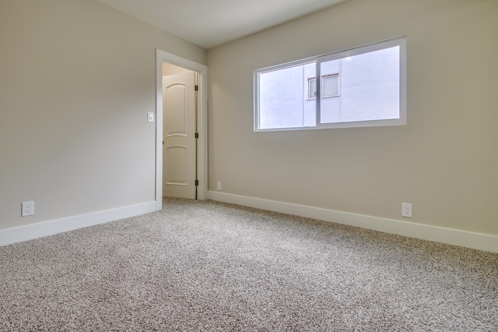 Virtual tour photo 33 of 46 for 3702 Nassau Drive