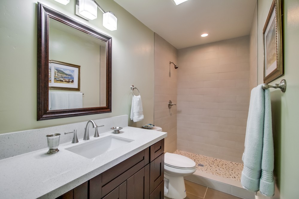 Virtual tour photo 37 of 46 for 3702 Nassau Drive