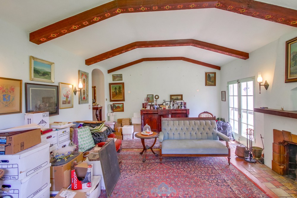 Virtual tour photo 12 of 55 for 3704 Robinson Pl