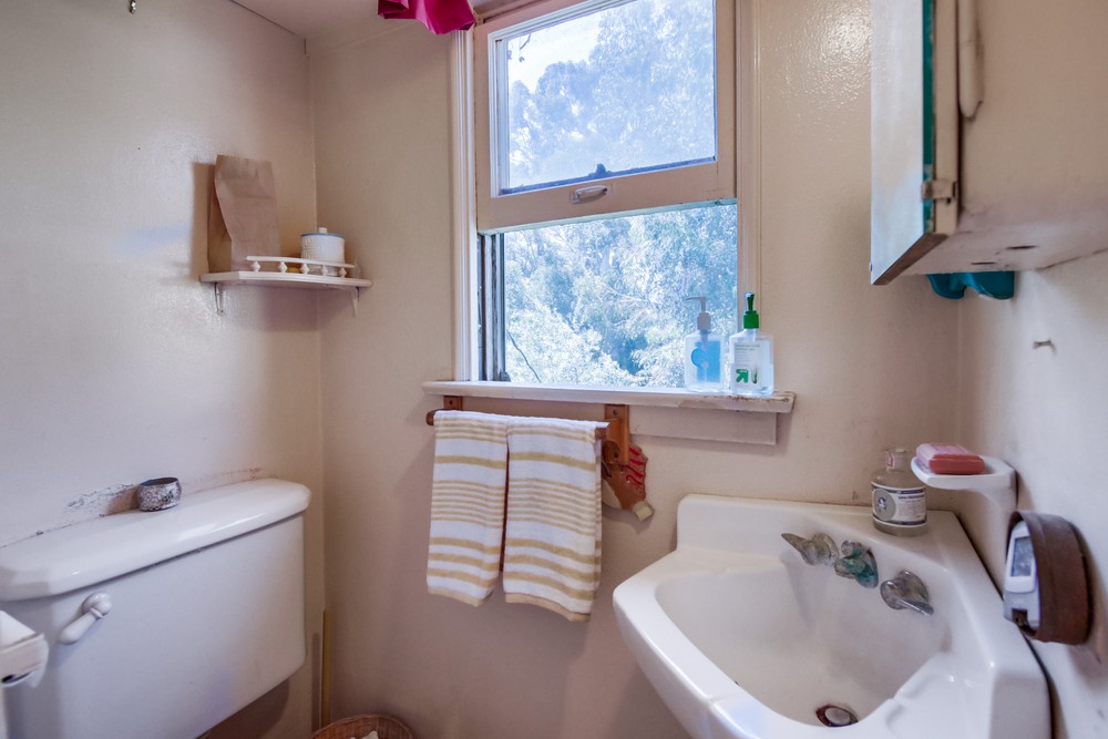 Virtual tour photo 25 of 55 for 3704 Robinson Pl