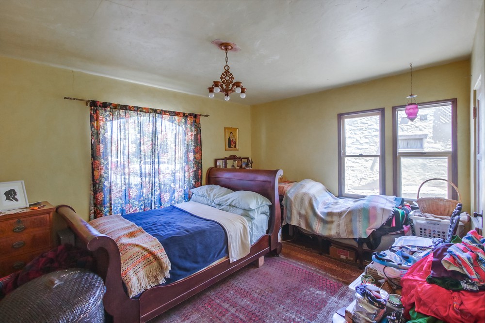 Virtual tour photo 26 of 55 for 3704 Robinson Pl