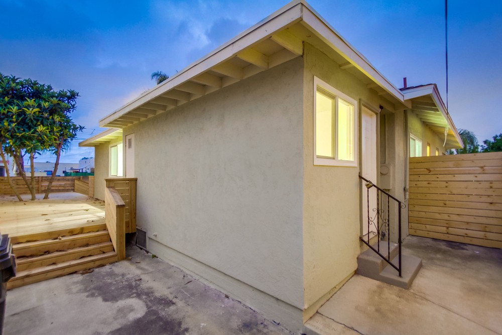 Virtual tour photo 7 of 60 for 3705 Bancroft St