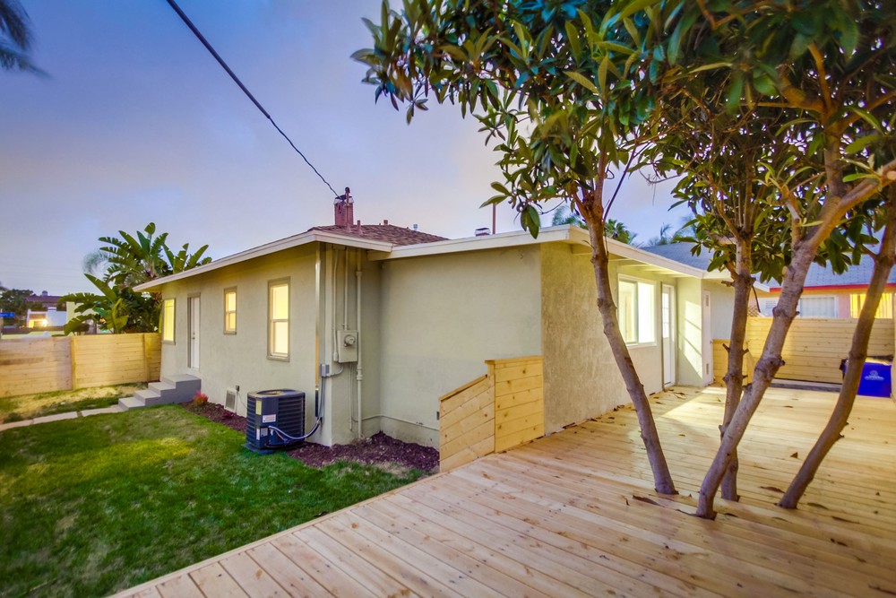 Virtual tour photo 10 of 60 for 3705 Bancroft St