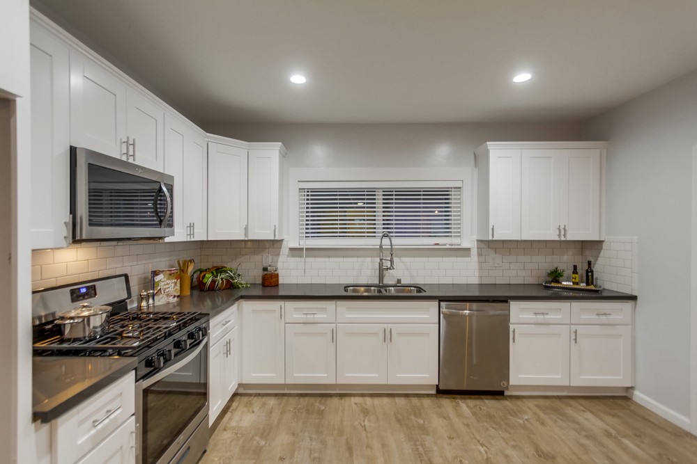 Virtual tour photo 27 of 60 for 3705 Bancroft St