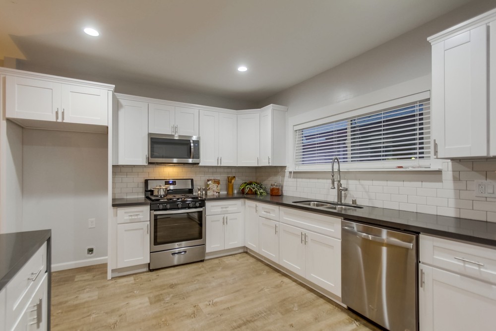 Virtual tour photo 28 of 60 for 3705 Bancroft St