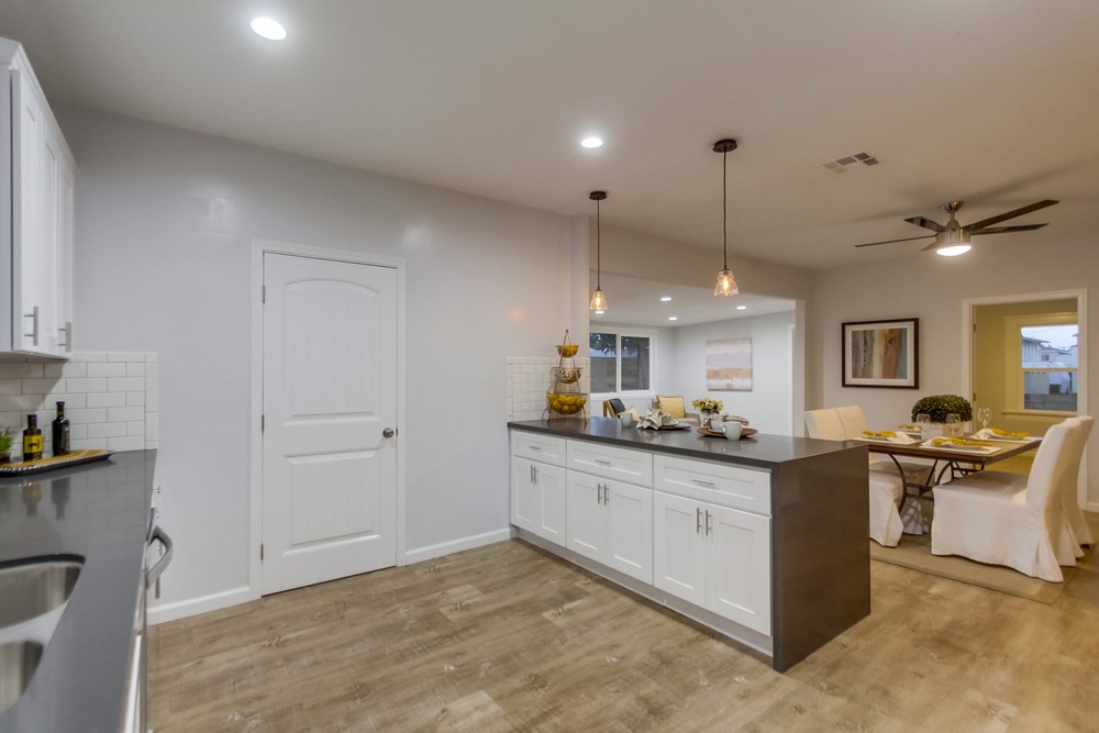 Virtual tour photo 31 of 60 for 3705 Bancroft St