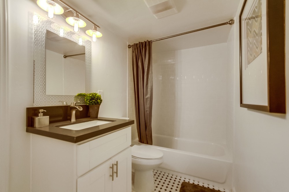 Virtual tour photo 43 of 60 for 3705 Bancroft St