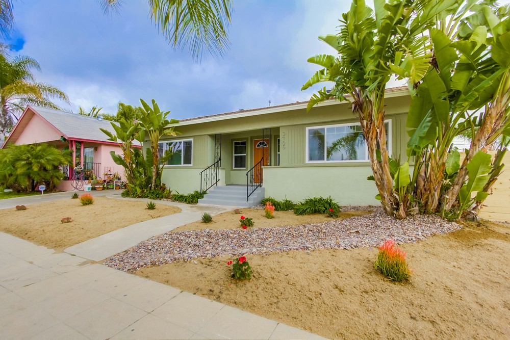 Virtual tour photo 4 of 28 for 3705 Bancroft St