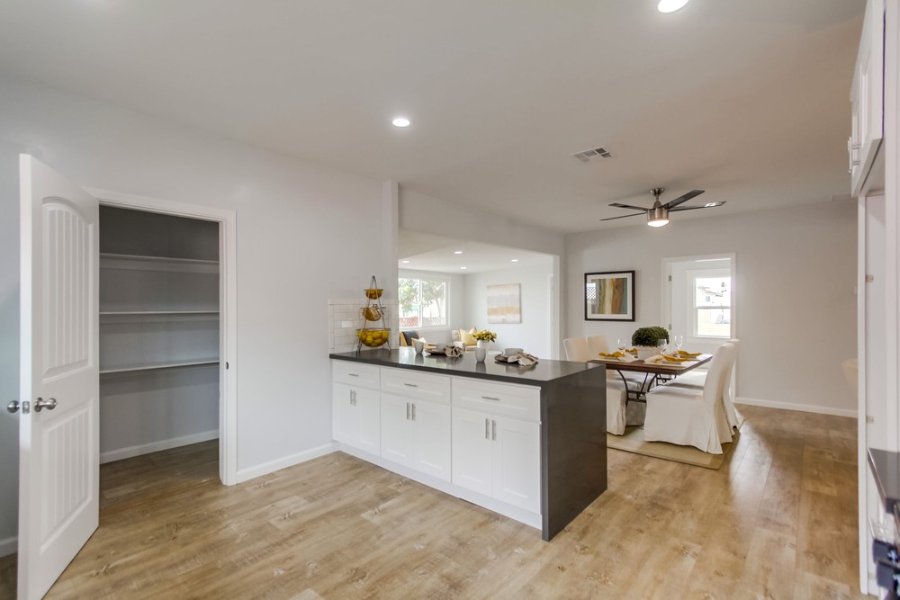 Virtual tour photo 18 of 28 for 3705 Bancroft St