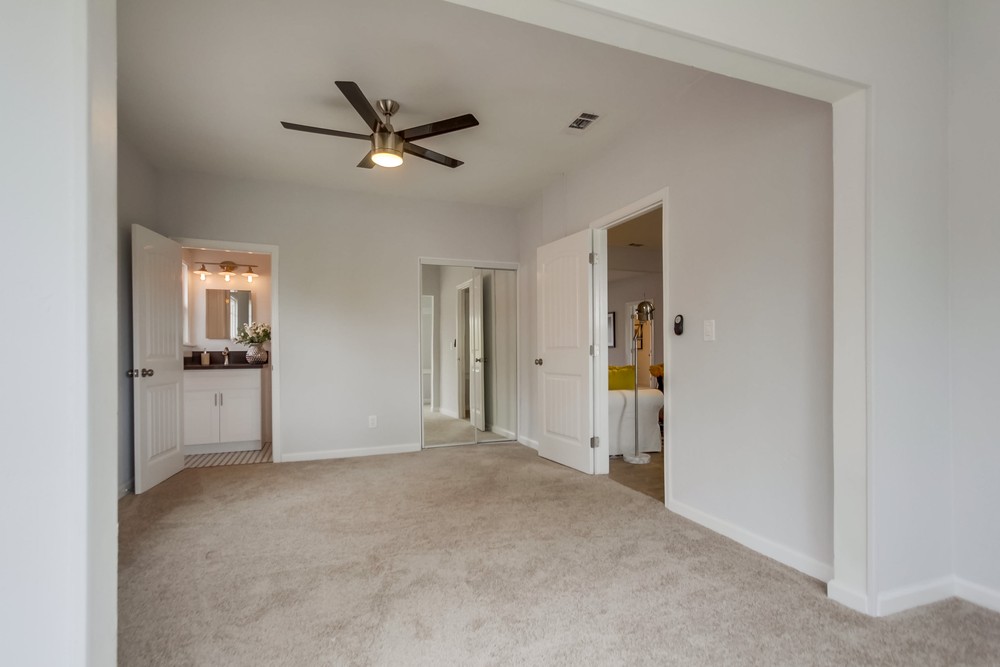Virtual tour photo 25 of 28 for 3705 Bancroft St