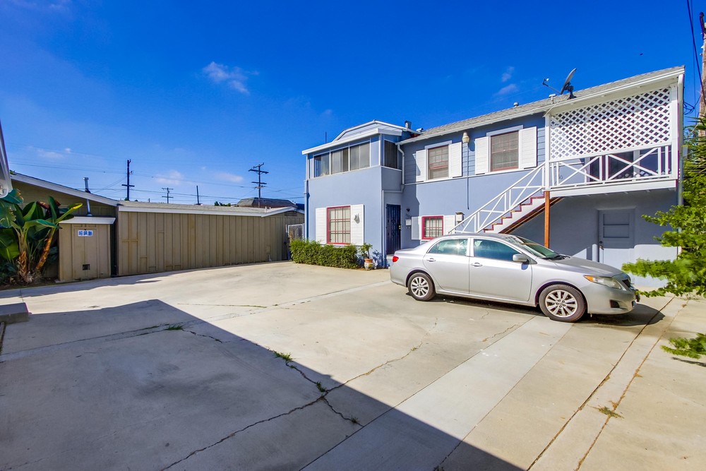 Virtual tour photo 6 of 28 for 3710 32nd St
