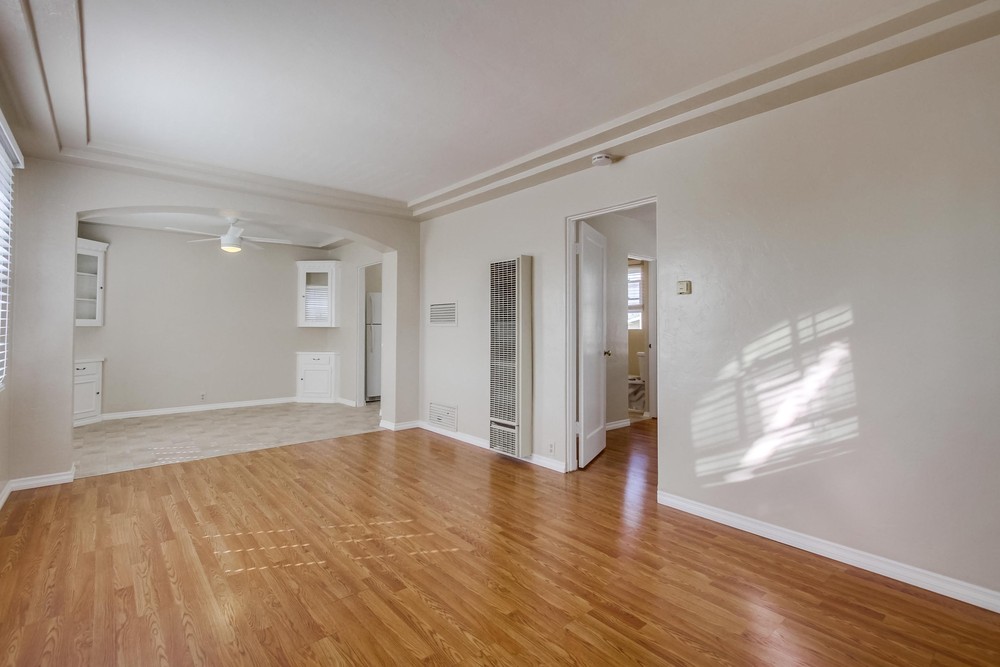Virtual tour photo 11 of 28 for 3710 32nd St