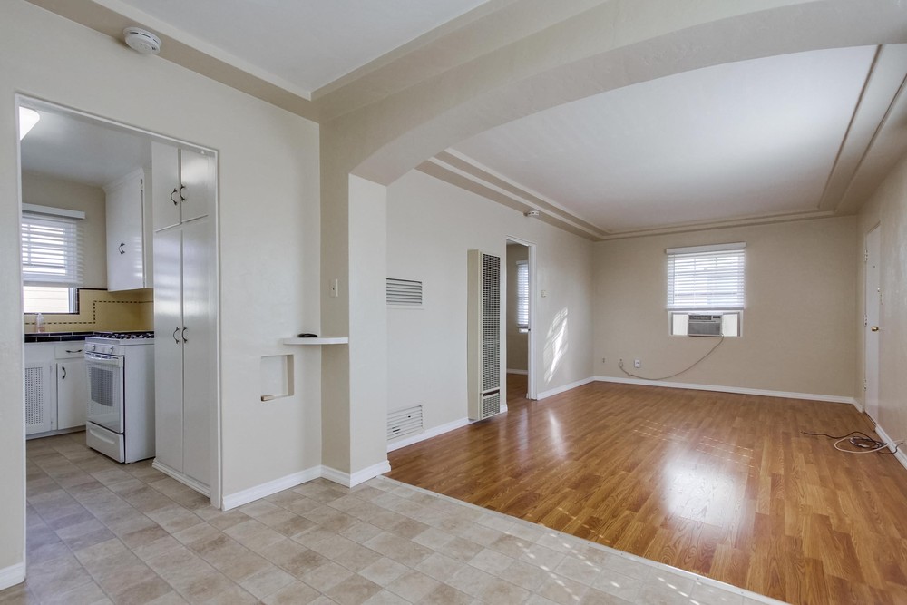 Virtual tour photo 17 of 28 for 3710 32nd St