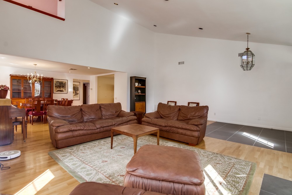 Virtual tour photo 14 of 75 for 3710 maple st san diego ca