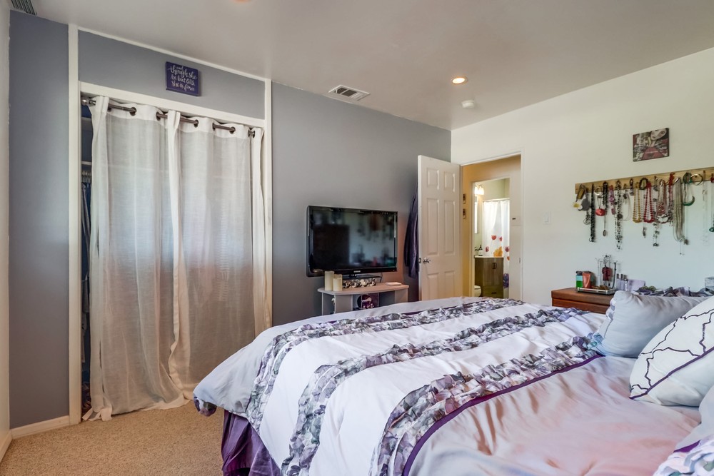 Virtual tour photo 28 of 52 for 3711 Indian Way