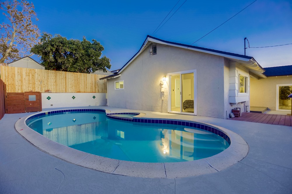 Virtual tour photo 11 of 68 for 3711 Mt Abbey Ave