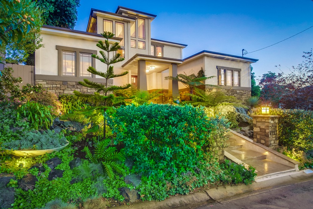 Virtual tour photo 3 of 86 for 3711 Wilcox St