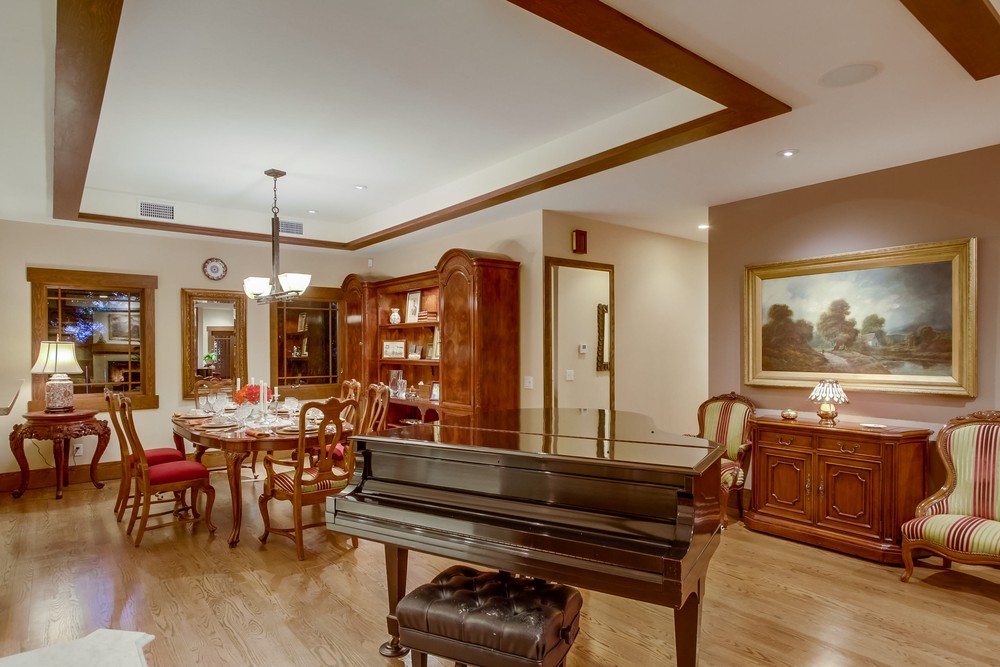 Virtual tour photo 10 of 86 for 3711 Wilcox St