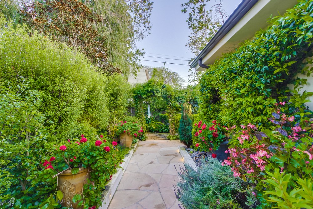 Virtual tour photo 83 of 86 for 3711 Wilcox St