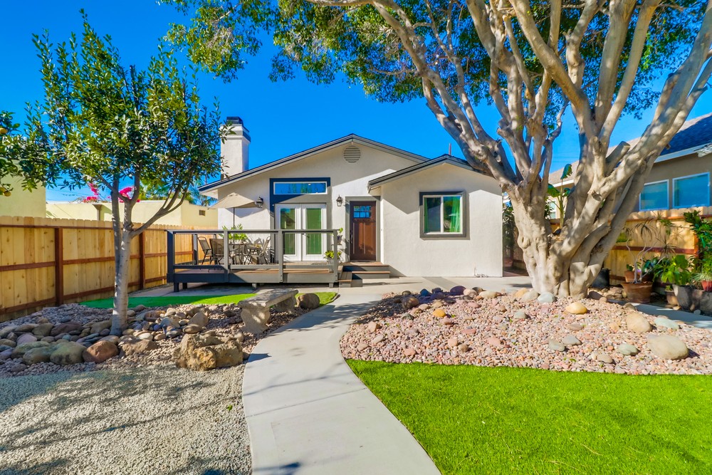 Virtual tour photo 5 of 54 for 3712 Bancroft St