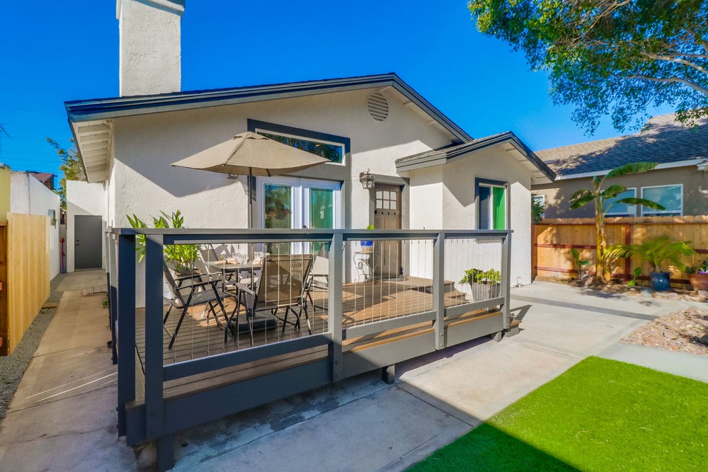 Virtual tour photo 9 of 54 for 3712 Bancroft St