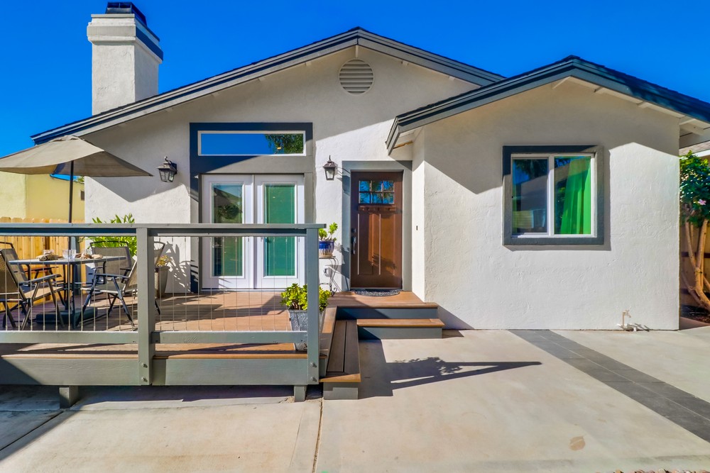 Virtual tour photo 10 of 54 for 3712 Bancroft St