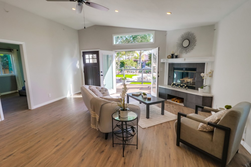 Virtual tour photo 21 of 54 for 3712 Bancroft St