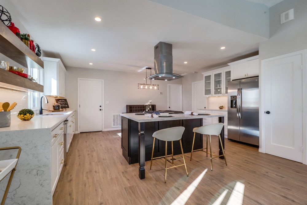Virtual tour photo 26 of 54 for 3712 Bancroft St
