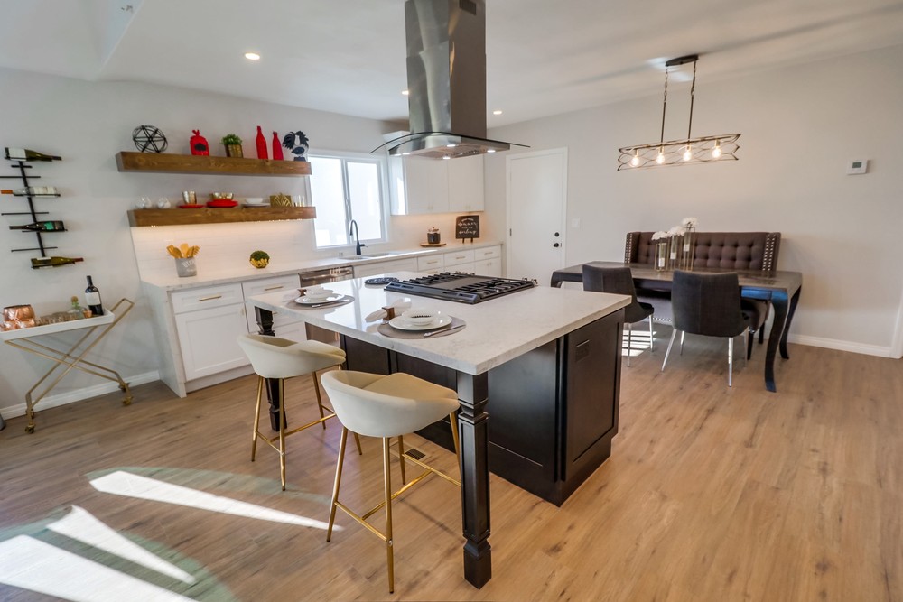 Virtual tour photo 28 of 54 for 3712 Bancroft St