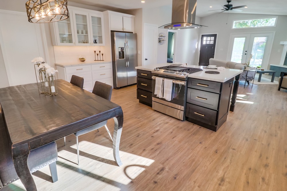 Virtual tour photo 34 of 54 for 3712 Bancroft St