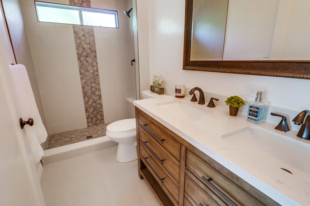 Virtual tour photo 41 of 54 for 3712 Bancroft St
