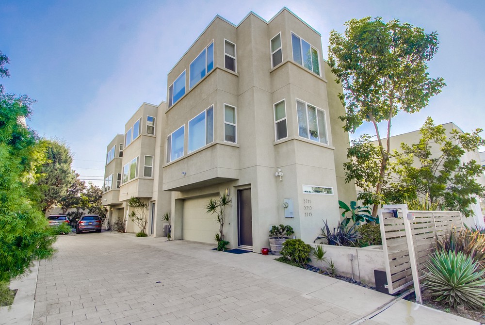 Virtual tour photo 7 of 55 for 3713 30th St