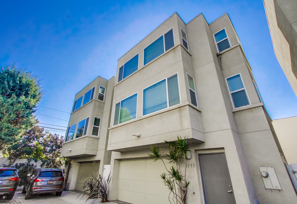 Virtual tour photo 8 of 55 for 3713 30th St