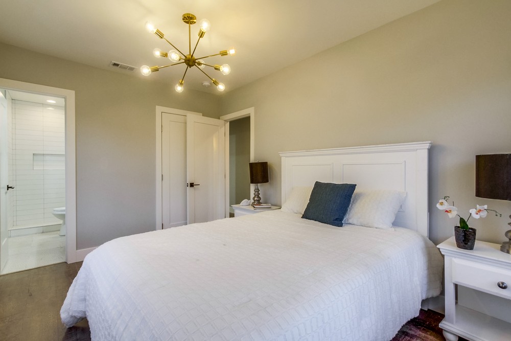 Virtual tour photo 29 of 54 for 3715 Indiana St