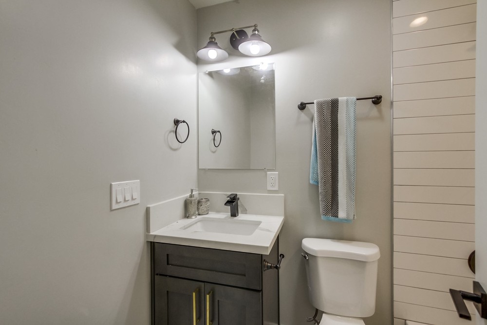 Virtual tour photo 42 of 54 for 3715 Indiana St