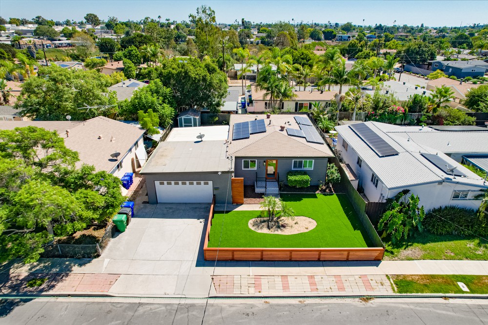 Virtual tour photo 3 of 37 for 3715 Martha St