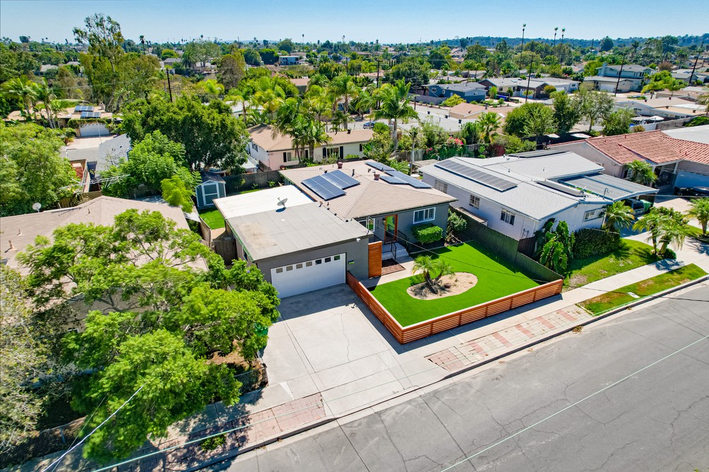 Virtual tour photo 4 of 37 for 3715 Martha St