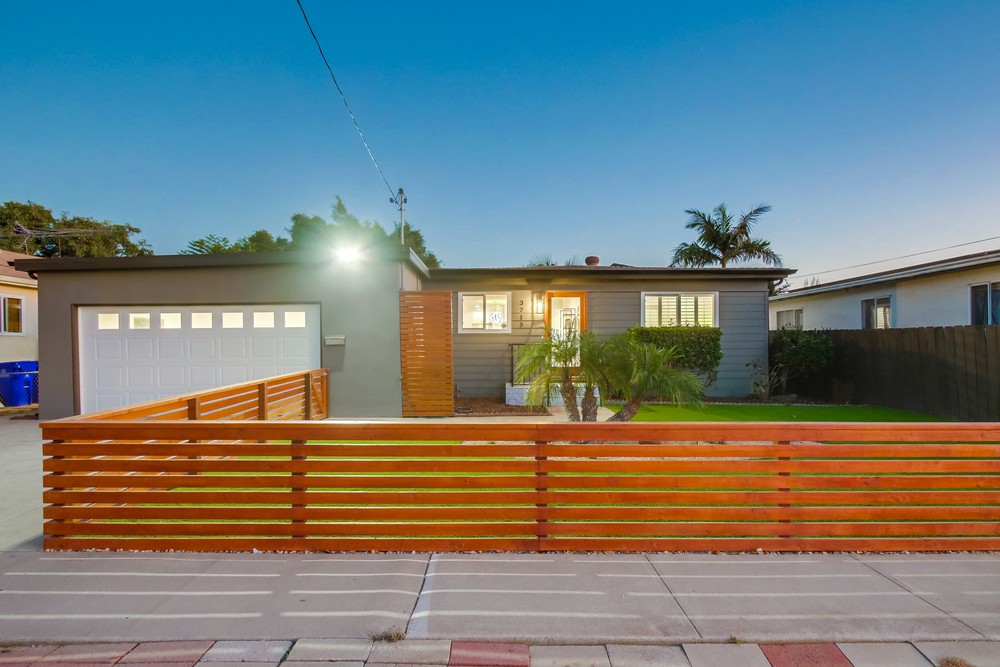 Virtual tour photo 1 of 105 for 3715 Martha St