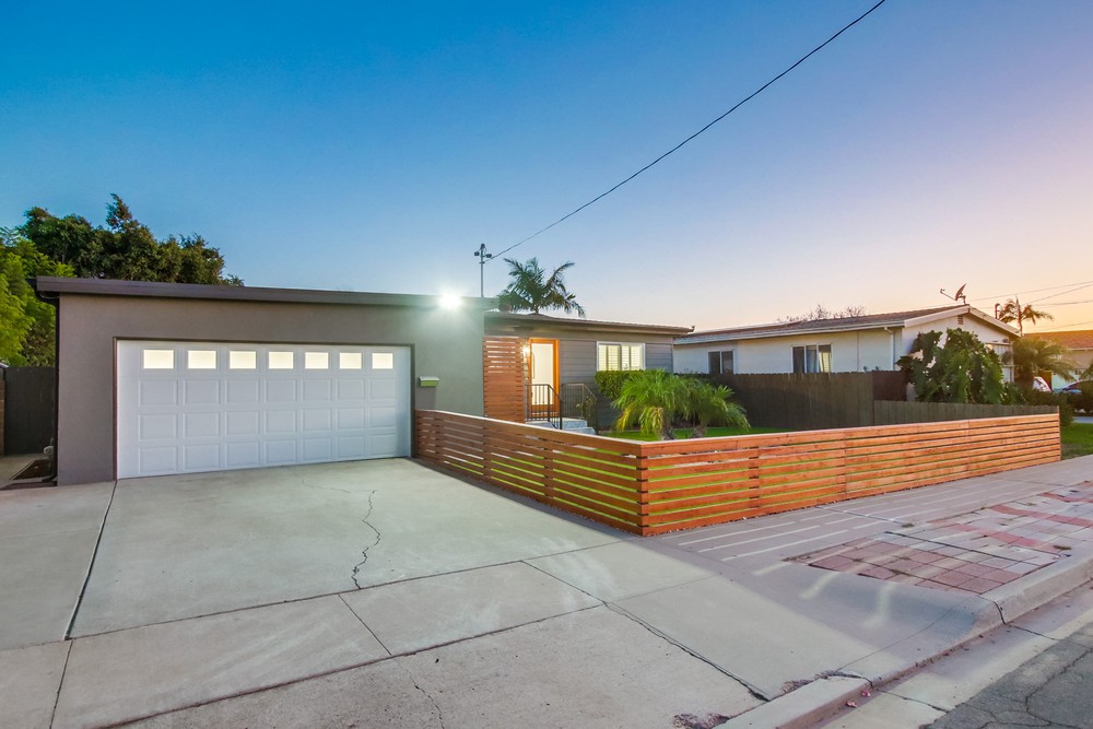 Virtual tour photo 4 of 105 for 3715 Martha St
