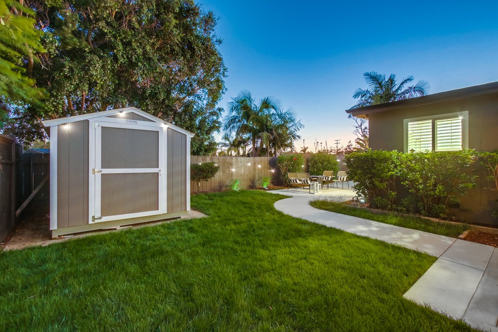 Virtual tour photo 10 of 105 for 3715 Martha St