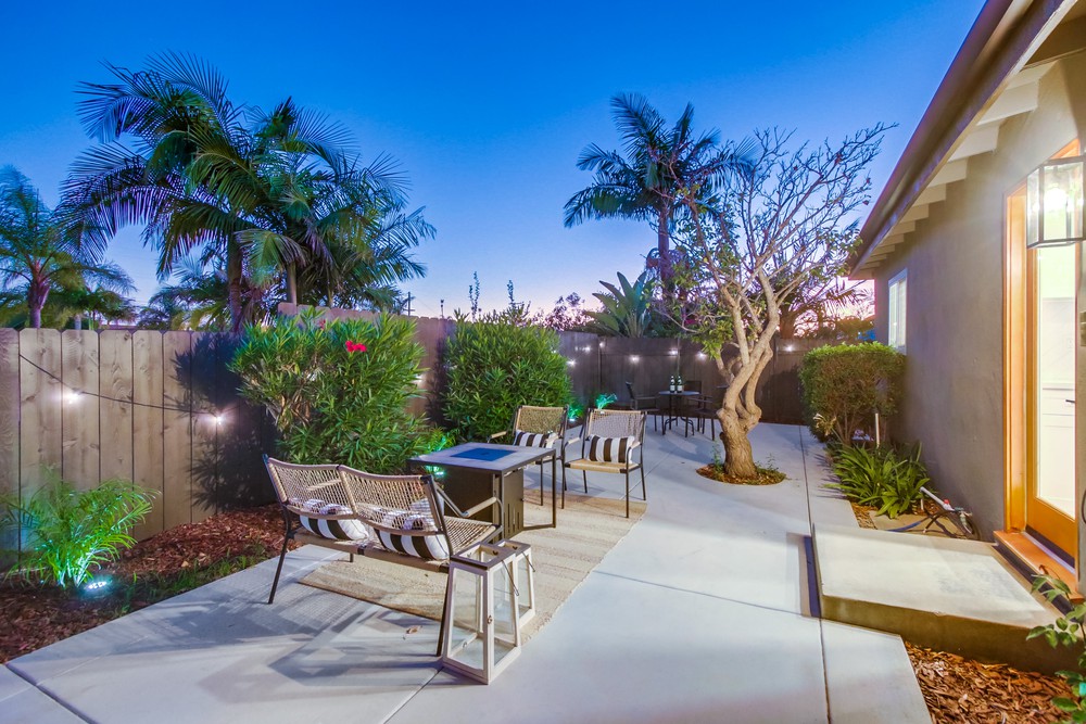 Virtual tour photo 12 of 105 for 3715 Martha St