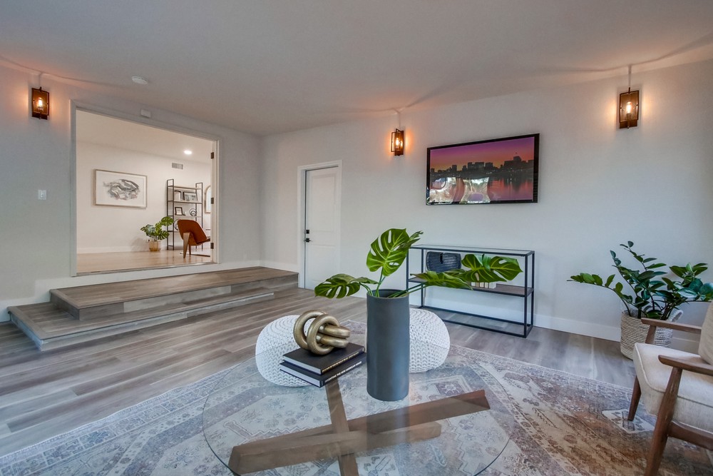 Virtual tour photo 34 of 105 for 3715 Martha St