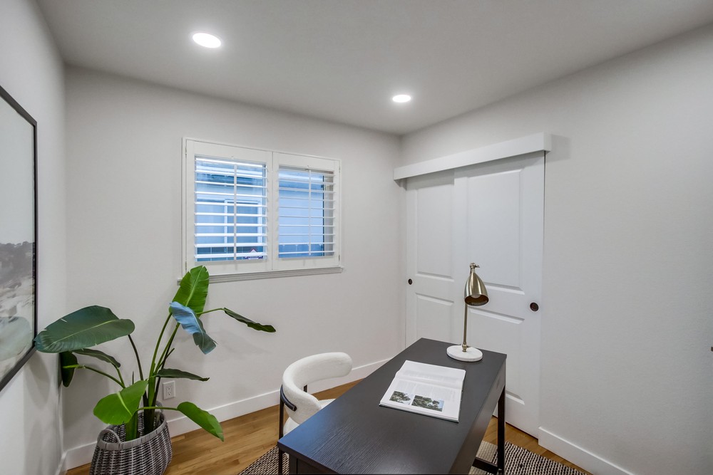 Virtual tour photo 47 of 105 for 3715 Martha St