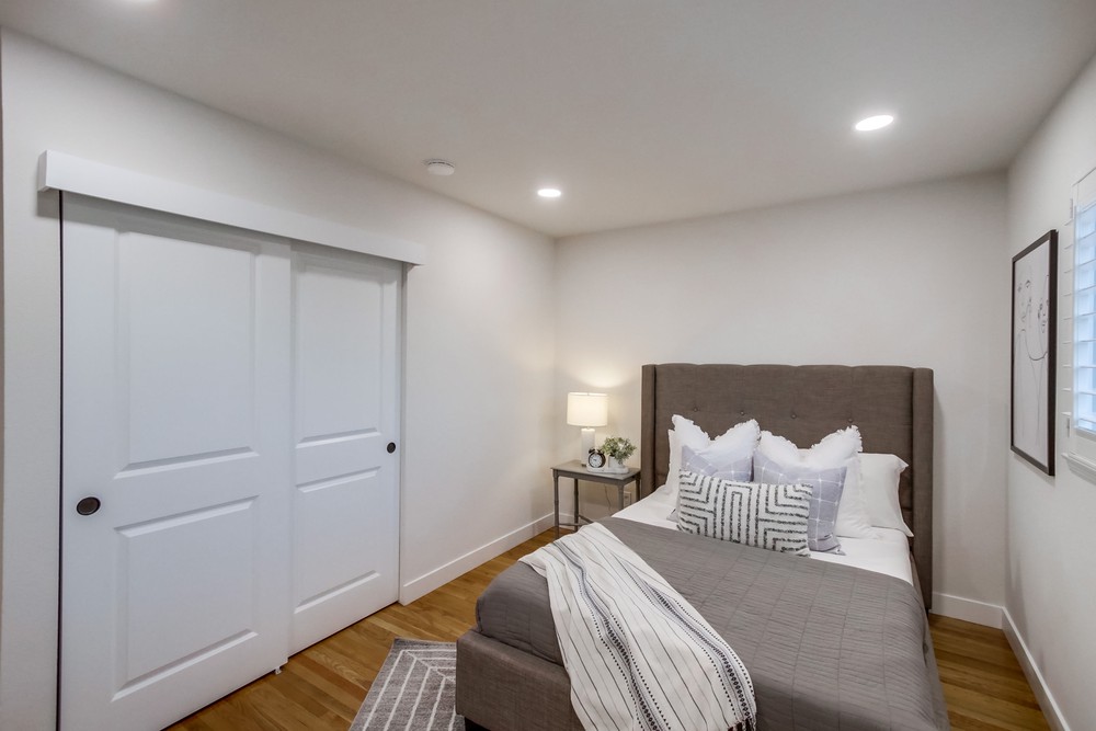 Virtual tour photo 49 of 105 for 3715 Martha St