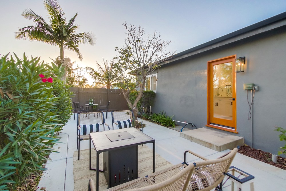 Virtual tour photo 65 of 105 for 3715 Martha St