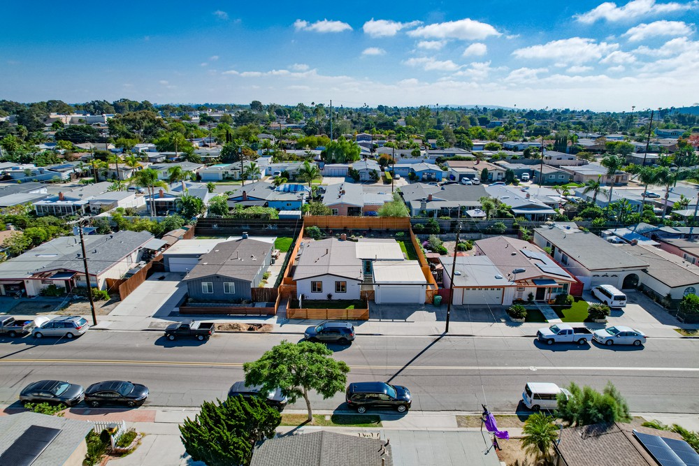 Virtual tour photo 4 of 38 for 3717 Merrimac Ave
