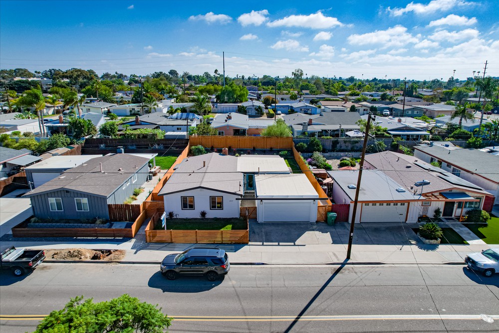 Virtual tour photo 7 of 38 for 3717 Merrimac Ave