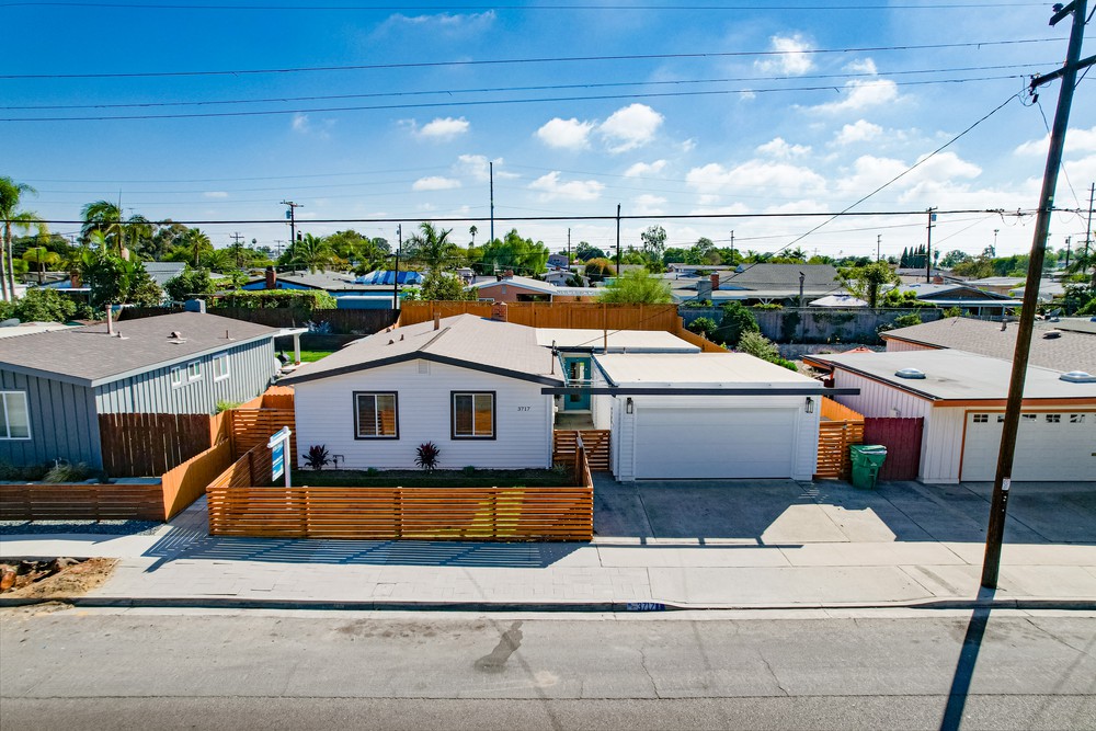 Virtual tour photo 12 of 38 for 3717 Merrimac Ave