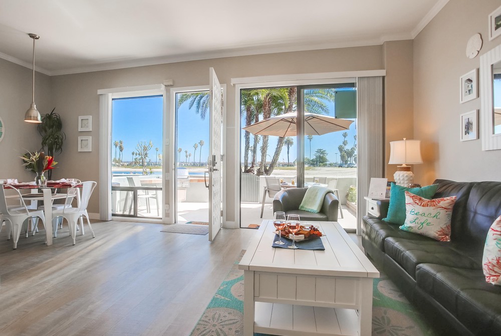 Virtual tour photo 19 of 48 for 3718 Bayside Walk