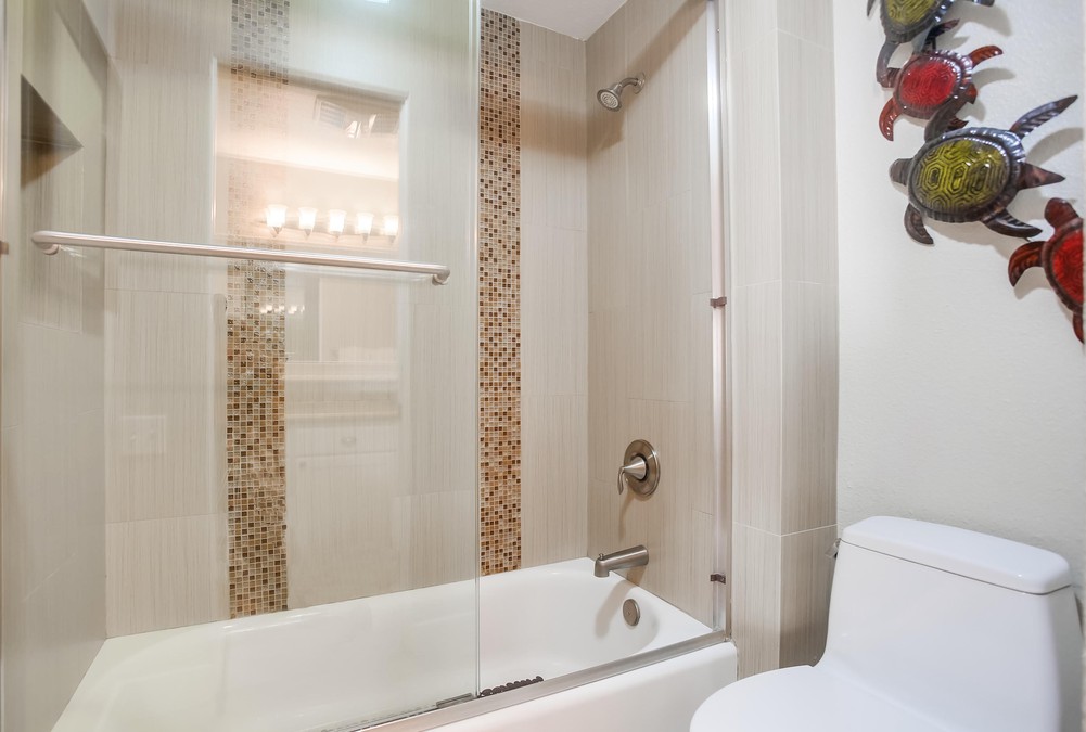 Virtual tour photo 35 of 48 for 3718 Bayside Walk